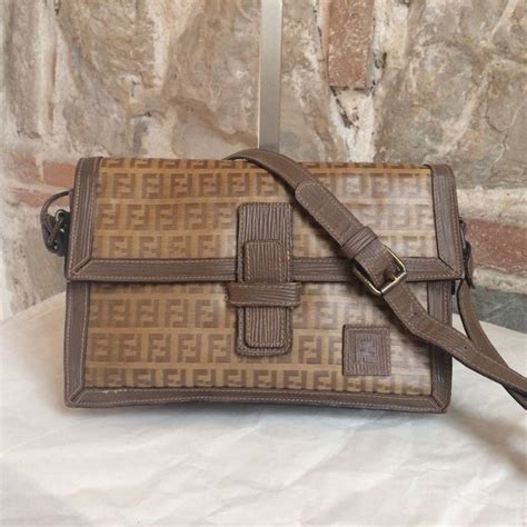 fendi borsetta tracolla|pochette donna fendi.